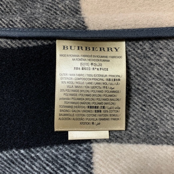 Burberry Brit 'Burwood' Duffle Coat - Picture 11 of 16